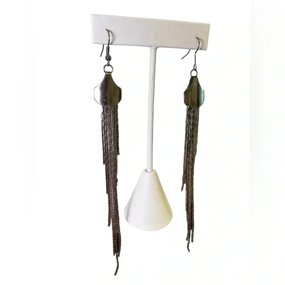 5” Stands Silver Long Dangle Drop Tassel Earrings - Sleek Chain Wedding Jewelry - Picture 5 of 7